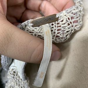 Free People Sweaters - Free People M Knit Pocket Back Button Sweater Free People Sweaters - Free People M Knit Pocket Back Button Sweater